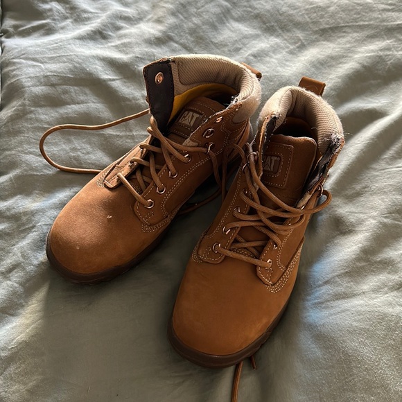 Caterpillar steel toe boots - Picture 1 of 2